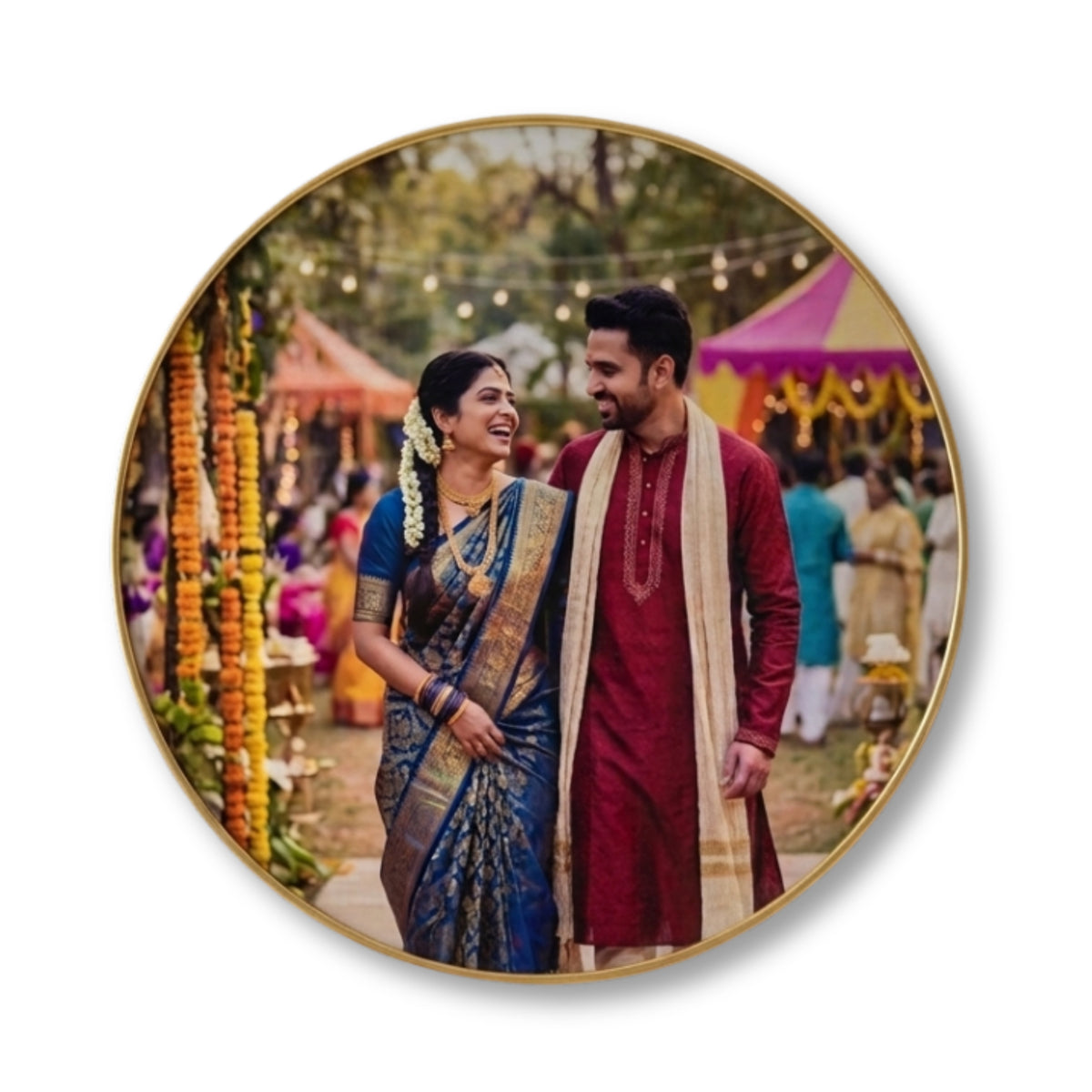 Round Golden Edge Photo Frame